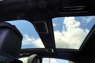 Mercedes-Benz Třídy S S560 Long 4Matic V8/470PS sedan - Foto 32