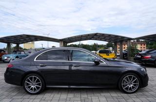 Mercedes-Benz Třídy E E 200 4Matic AMG/LED/360/ČR sedan - Foto 18