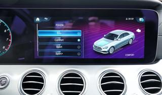 Mercedes-Benz Třídy E E 200 4Matic AMG/LED/360/ČR sedan - Foto 8