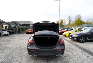 Mercedes-Benz Třídy E E 200 4Matic AMG/LED/360/ČR sedan - Foto 1