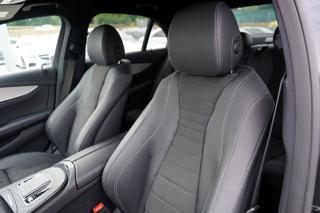 Mercedes-Benz Třídy E E 200 4Matic AMG/LED/360/ČR sedan - Foto 28