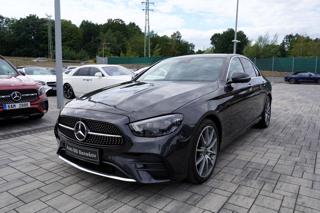 Mercedes-Benz Třídy E E 200 4Matic AMG/LED/360/ČR sedan - Foto 12