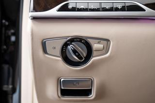 Mercedes-Benz Třídy S Maybach 4MATIC sedan - Foto 19