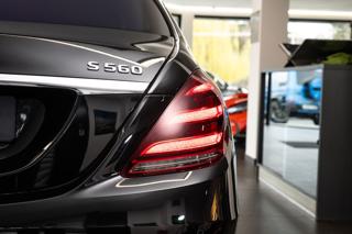 Mercedes-Benz Třídy S Maybach 4MATIC sedan - Foto 25