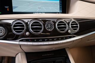 Mercedes-Benz Třídy S Maybach 4MATIC sedan - Foto 16