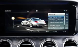 Mercedes-Benz Třídy E E 53 AMG 4Matic+/440PS sedan - Foto 37