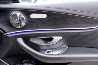 Mercedes-Benz Třídy E E 53 AMG 4Matic+/440PS sedan - Foto 20