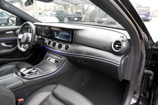 Mercedes-Benz Třídy E E 53 AMG 4Matic+/440PS sedan - Foto 25
