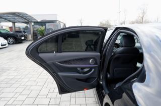 Mercedes-Benz Třídy E E 53 AMG 4Matic+/440PS sedan - Foto 17