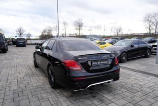 Mercedes-Benz Třídy E E 53 AMG 4Matic+/440PS sedan - Foto 4