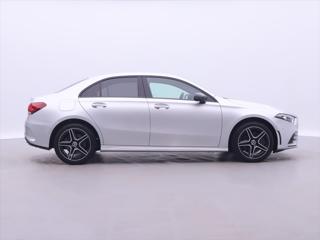Mercedes-Benz Třídy A 1,3 A 250 e DCT 118kW CZ sedan - Foto 8