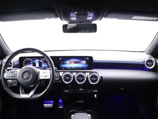 Mercedes-Benz Třídy A 1,3 A 250 e DCT 118kW CZ sedan - Foto 27
