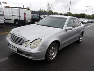 Mercedes-Benz Třídy E 2,2CDi sedan