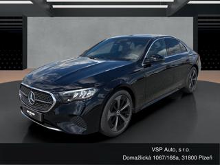 Mercedes-Benz Třídy E E 220 d 4MATIC sedan