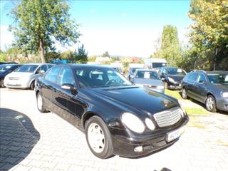 Mercedes-Benz Třídy E 2,7 CDI  TAŽNÉ ZAŘÍZENÍ,AUTOMAT sedan