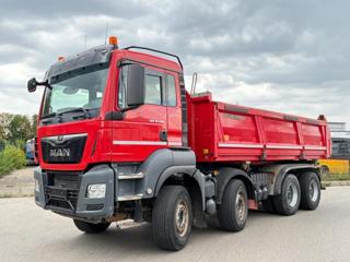 MAN TGS 35.500 8x4 – třístranný sklápě sklápěč