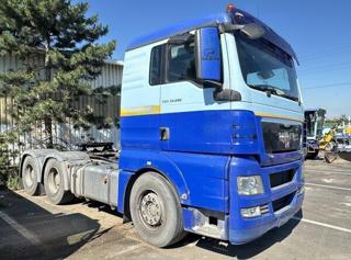 MAN TGX 6x4 V8 hydr. retard 90t 680HP tahač