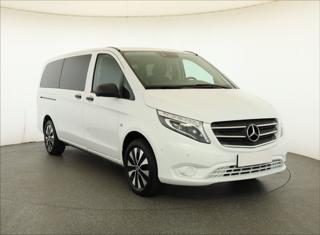 Mercedes-Benz Vito 119 CDI 4x4 140kW minibus