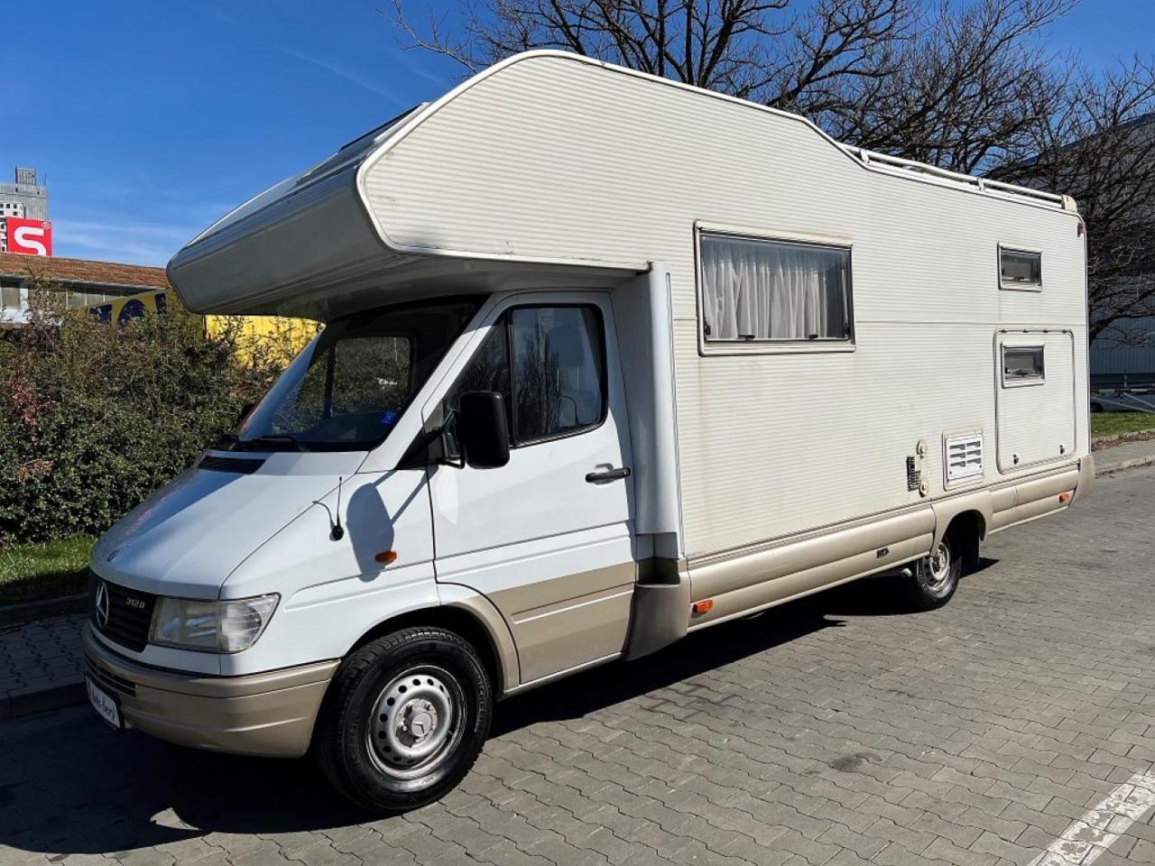 Mercedes-Benz 312D RIMOR obytná vestavba - obytná vestavba
