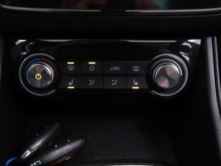 MG ZS EV 105kW Luxury LED 1.Maj DPH SUV