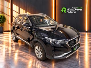 MG ZS Luxury 44,5 kWh, FWD SUV