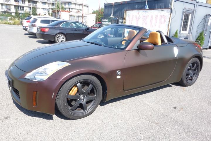 Vůz s VIN JN12AAZ33U0301620