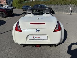 Nissan 370 Z 3,7 i Premium 1.ČR TOP STAV kabriolet - Foto 4