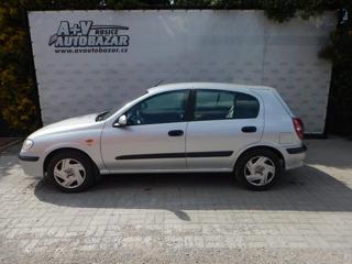 Nissan Almera 1.5 i 72 kw hatchback