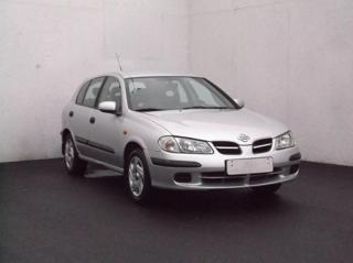 Nissan Almera 1.5 16V, 1.maj, ČR hatchback