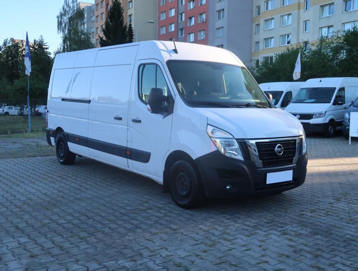 Nissan Interstar - ilustrační obrázek