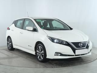 Nissan Leaf 40 kWh 110kW hatchback