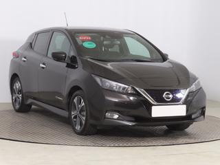 Nissan Leaf 40 kWh 110kW hatchback