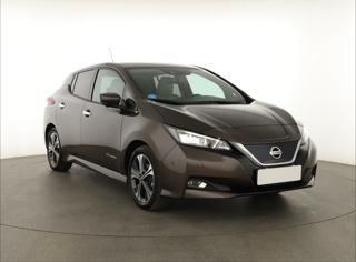 Nissan Leaf 40 kWh 110kW hatchback