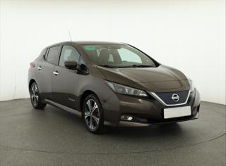 Nissan Leaf 40 kWh 110kW hatchback