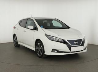 Nissan Leaf 40 kWh 110kW hatchback