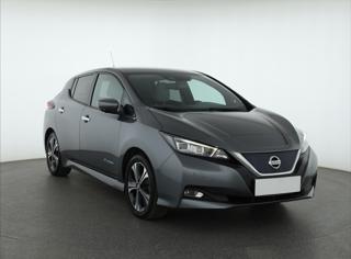 Nissan Leaf 40 kWh 110kW hatchback