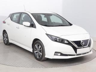 Nissan Leaf 40 kWh 110kW hatchback