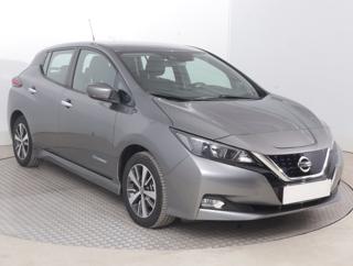 Nissan Leaf 40 kWh 110kW hatchback