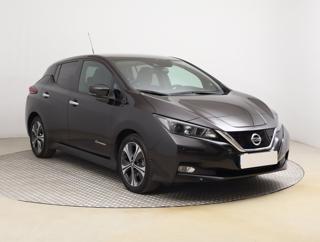 Nissan Leaf 40 kWh 110kW hatchback