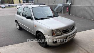 Nissan Micra 1.0 i hatchback