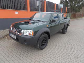 Nissan Navara 2.5 TD 4x4 tažné 3t naviják ČR pick up