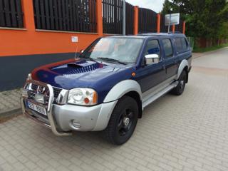Nissan Navara Double-Cab 2.5 TD 140000 km!!! pick up