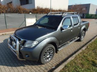 Nissan Navara 3.0 D Double-cab 4x4 tažné 3T pick up