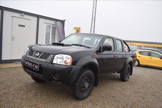 Nissan NP300 2,5 2XKOLA SERVISKA TAŽNÉ pick up