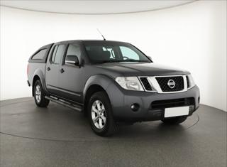 Nissan Navara 2.5 dCi 128kW terénní nafta