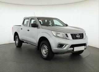 Nissan Navara 2.3 dCi 120kW terénní
