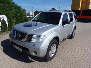 Nissan Pathfinder 2.5 DCi 4x4 tažné 3T SUV