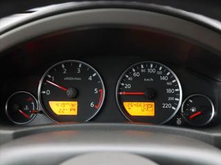 Nissan Pathfinder 2,5 dCi 126kW Automat 4WD CZ SUV - Foto 16