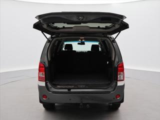 Nissan Pathfinder 2,5 dCi 126kW Automat 4WD CZ SUV - Foto 9