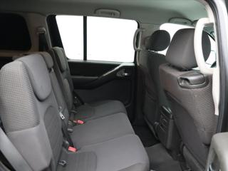 Nissan Pathfinder 2,5 dCi 126kW Automat 4WD CZ SUV - Foto 13